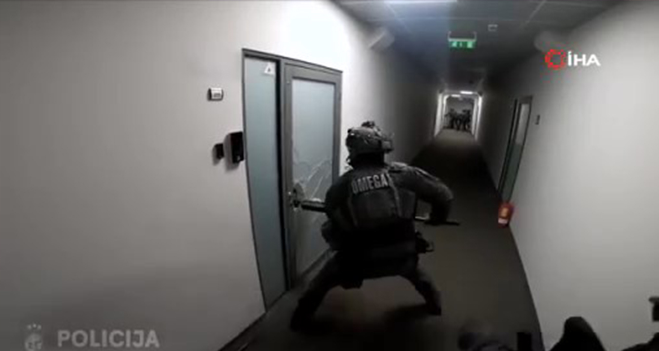 Letonya merkezli siber suç şebekesine uluslararası polis operasyonu