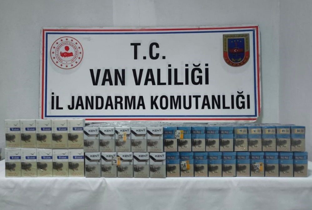 Van’da 2 bin 940 paket kaçak sigara ele geçirildi