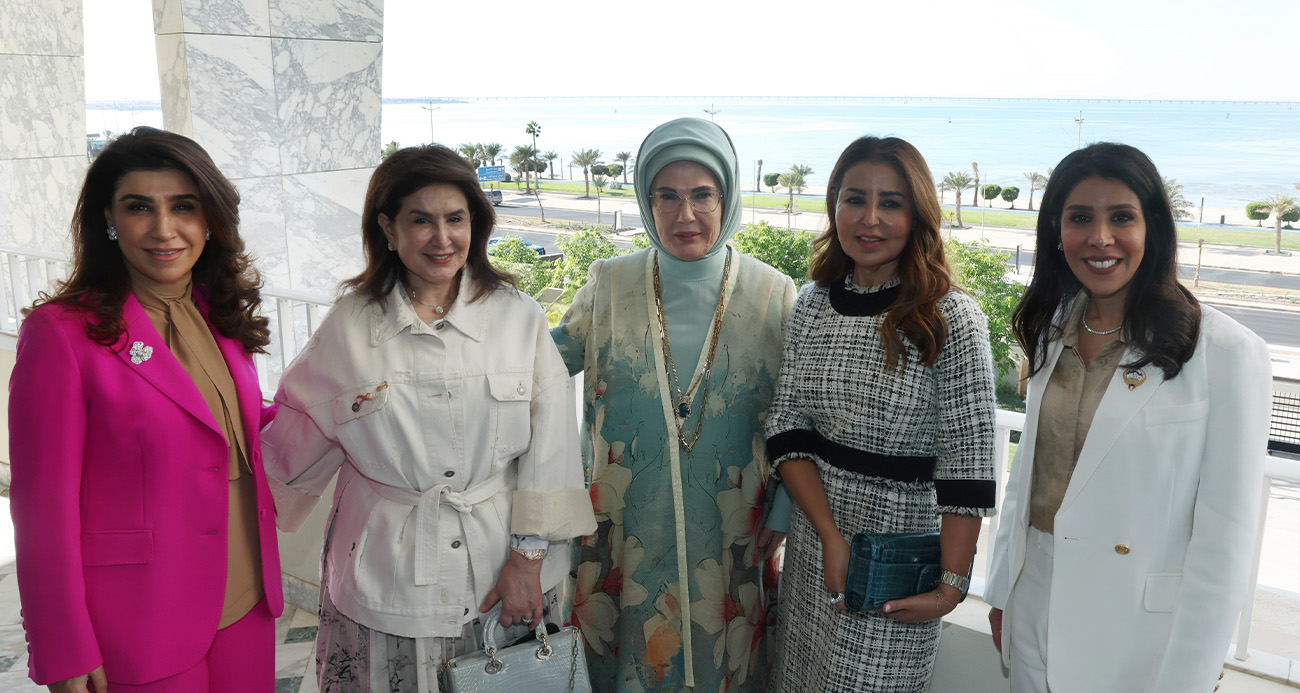 Emine Erdoğan, Kuveyt'te Al Salam Sarayı Müzesi'ni ziyaret etti