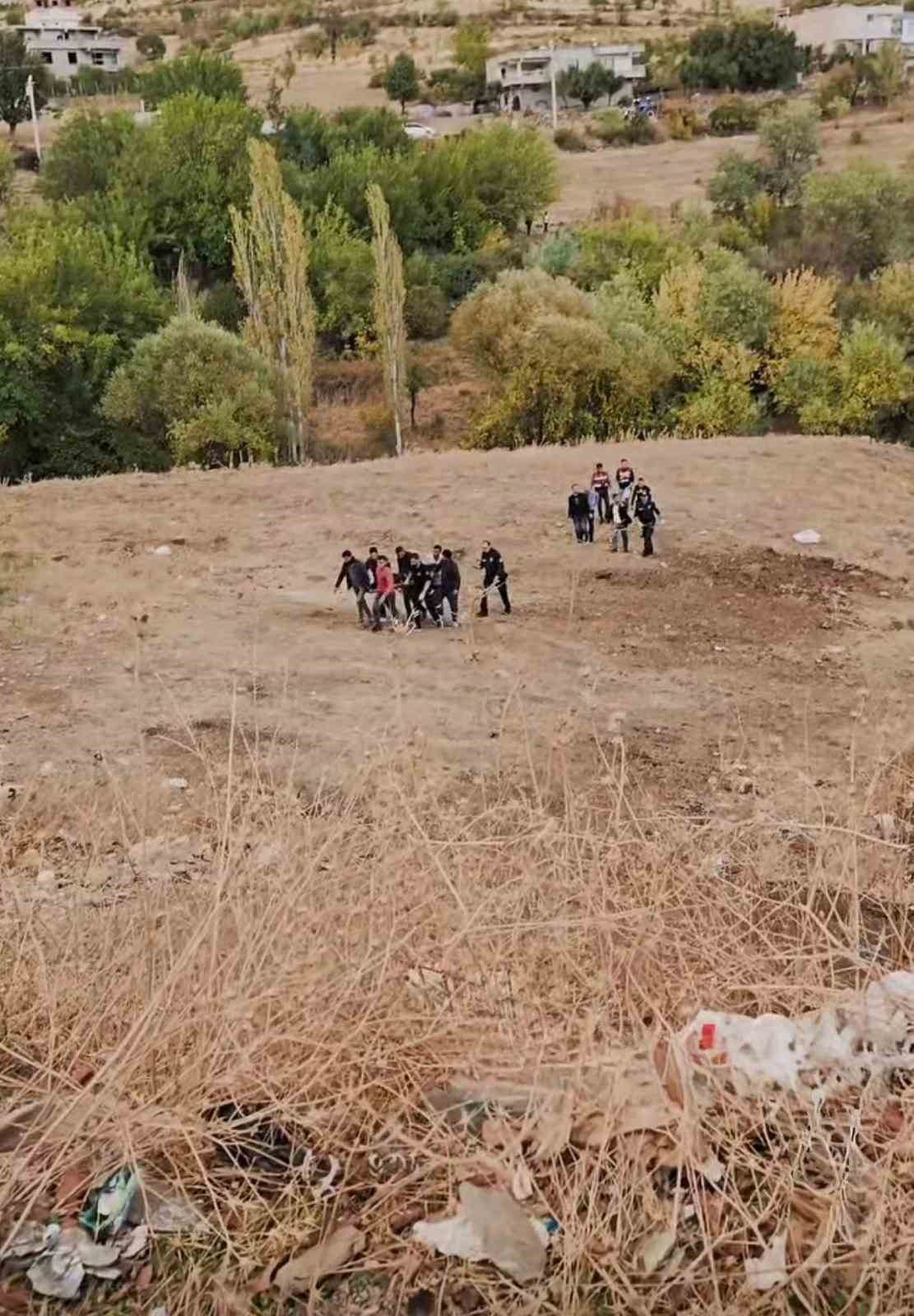 Diyarbakır’da tarlada erkek cesedi bulundu