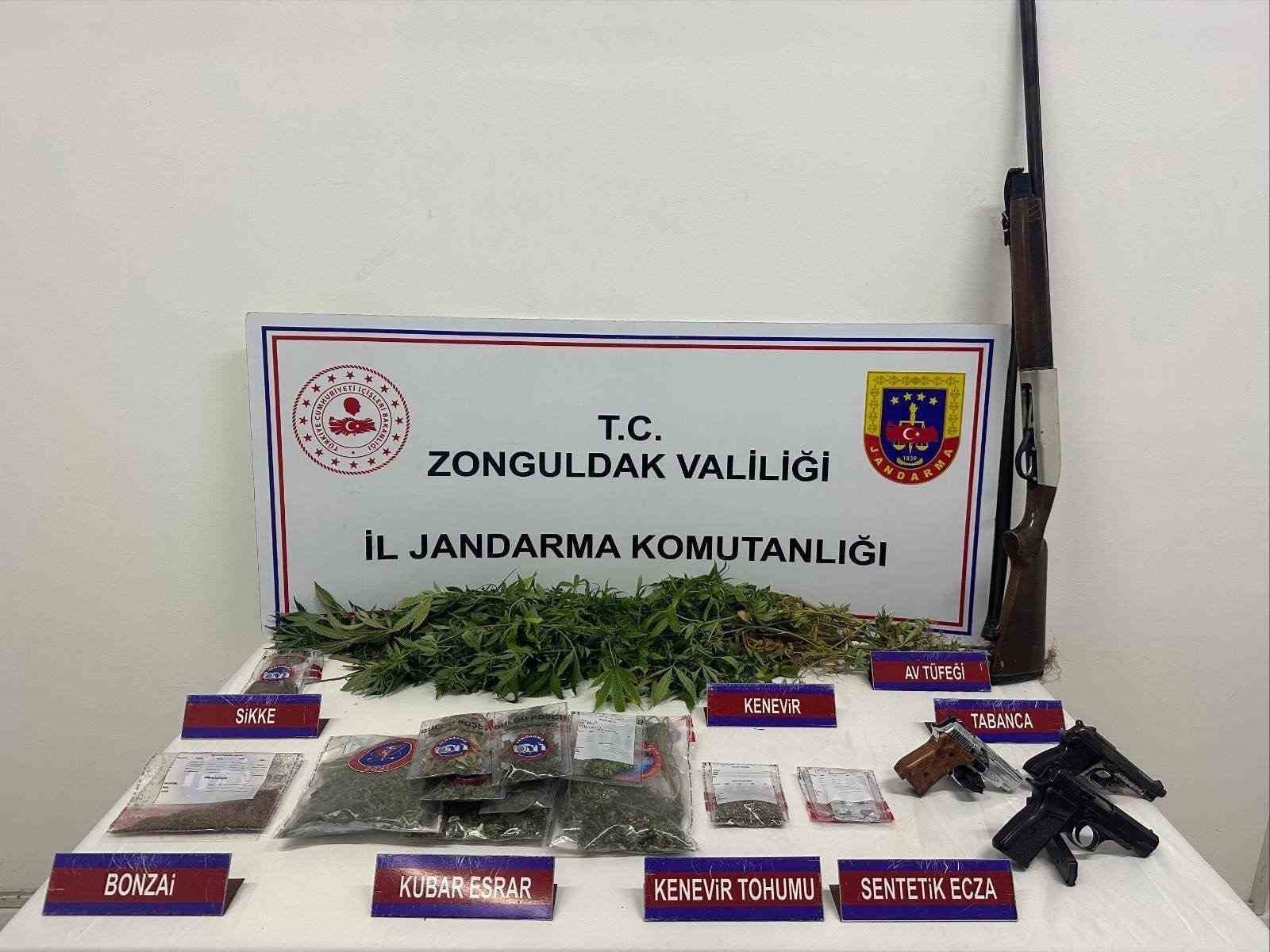 Zonguldak’ta tarihi eser ve uyuşturucu yakalandı