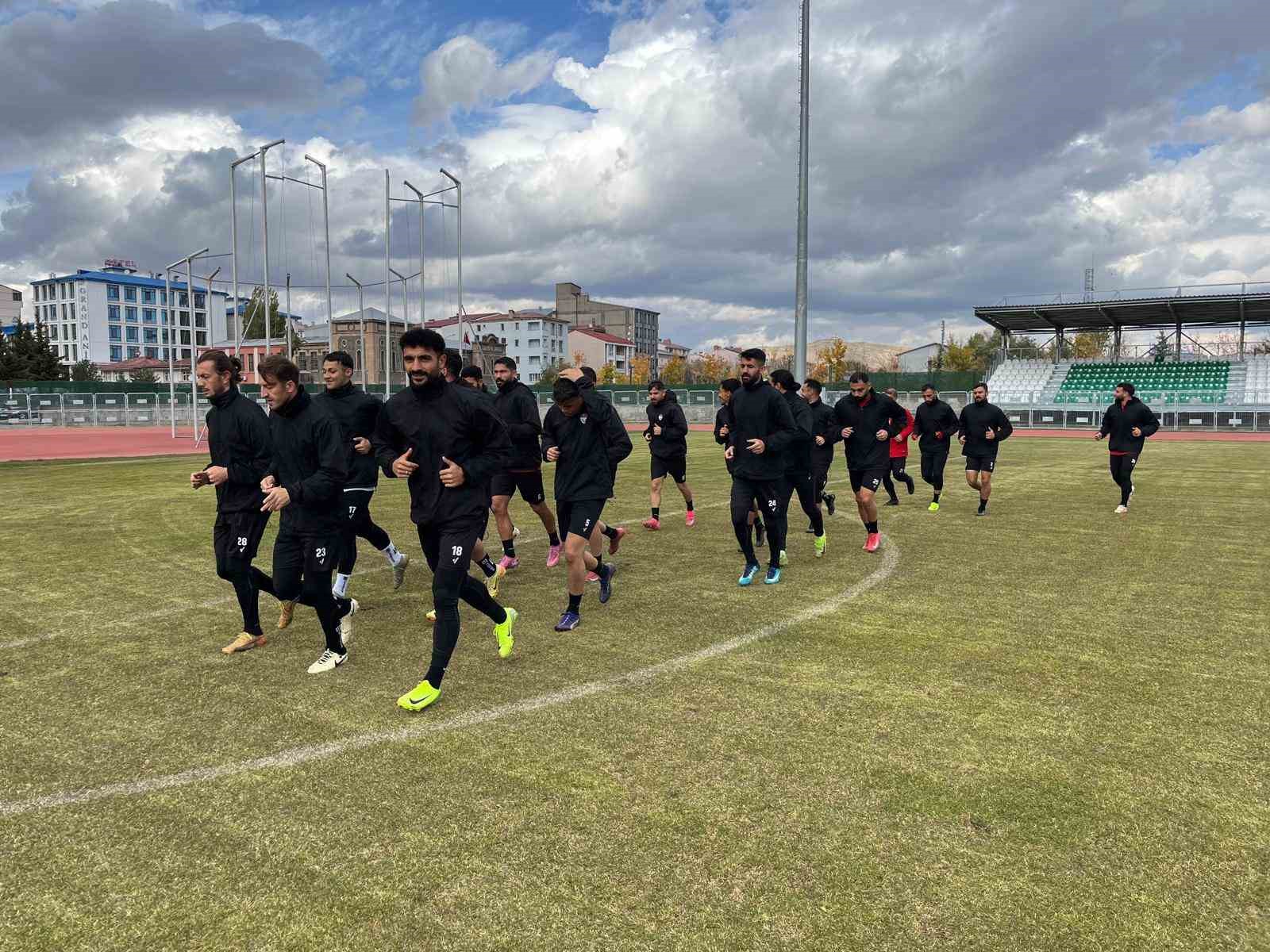 Kars 36 Spor’da hedef 3 puan