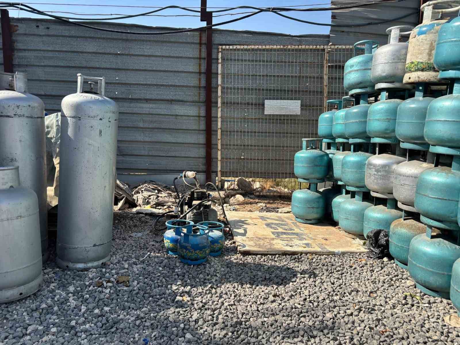 Şanlıurfa’da usulsüz tüp dolumu operasyonu: Binlerce tüp ele geçirildi