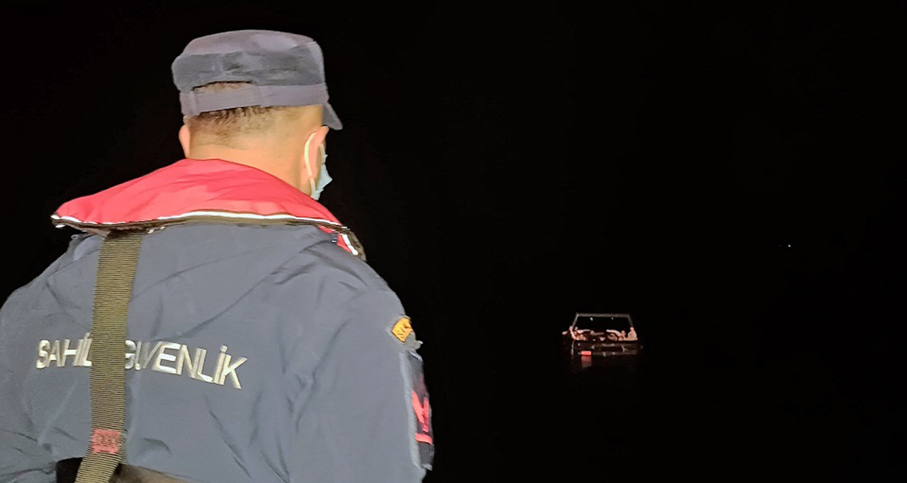 Yunanistan, 18’i çocuk 46 düzensiz göçmeni ölüme terk etti