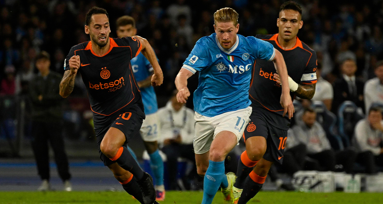 Hakan’ın golü Inter’e yetmedi, Napoli liderliği aldı