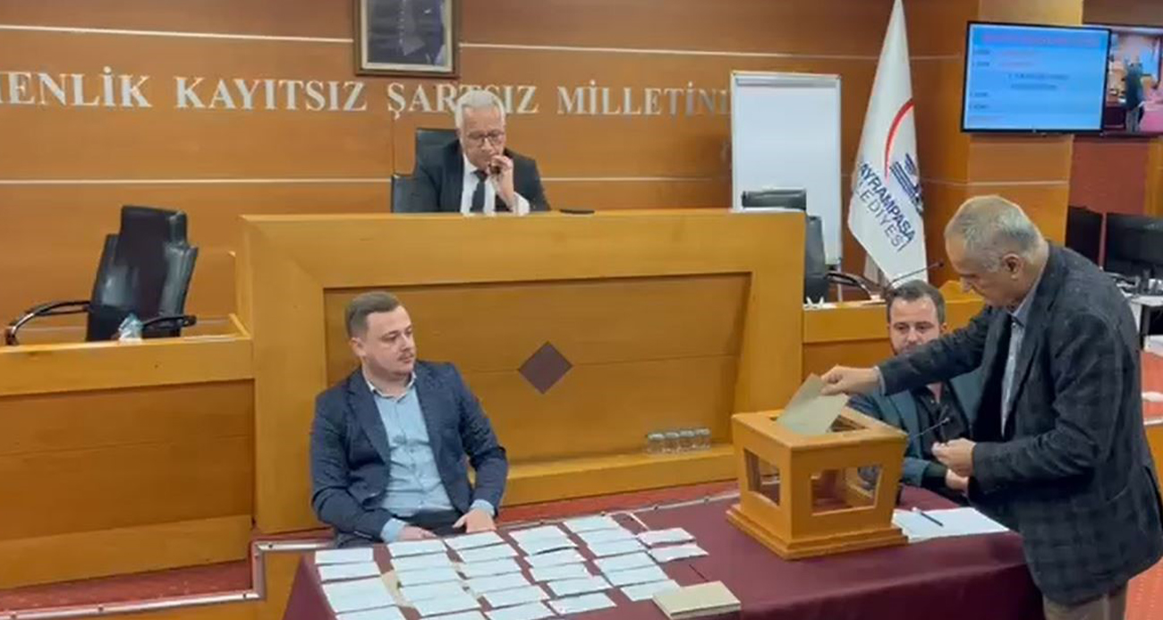 Bayrampaşa Belediye Meclisi’nde seçimde tartışma çıktı