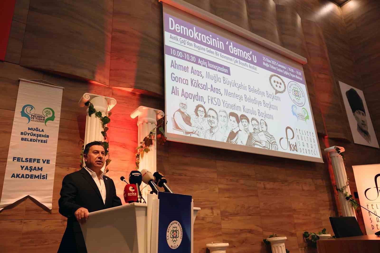 Muğla’da ‘Demokrasi ve Felsefe’ sempozyumu