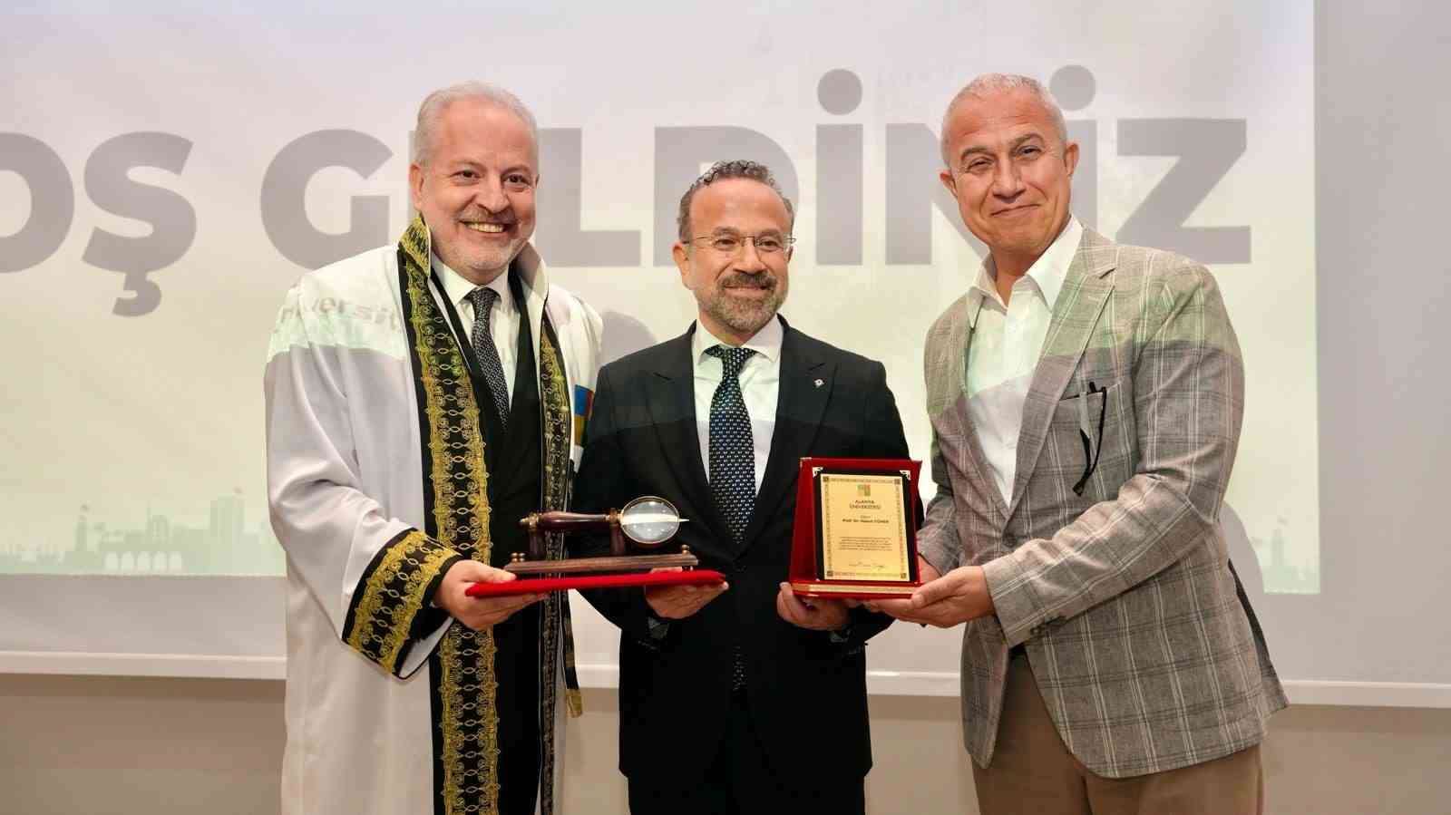 Alanya Üniversitesi’nde yeni akademik yıl coşkuyla başladı