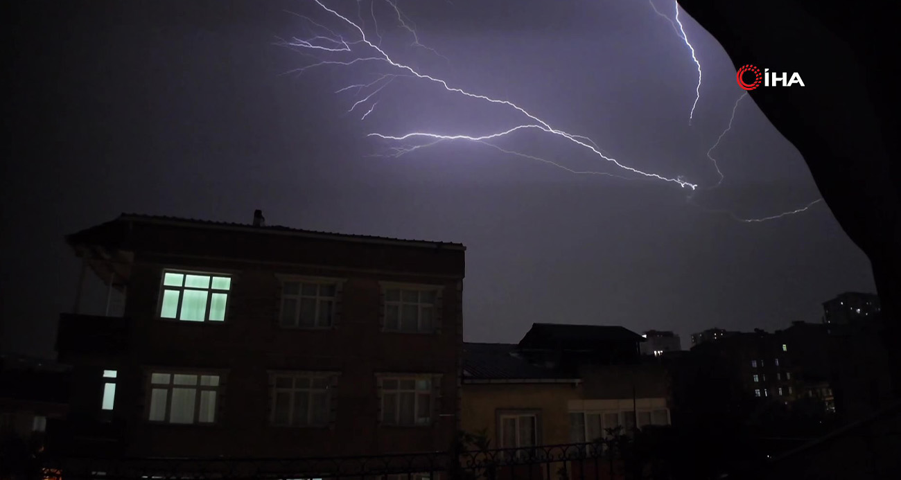 Görsel şölen oluşturdu!