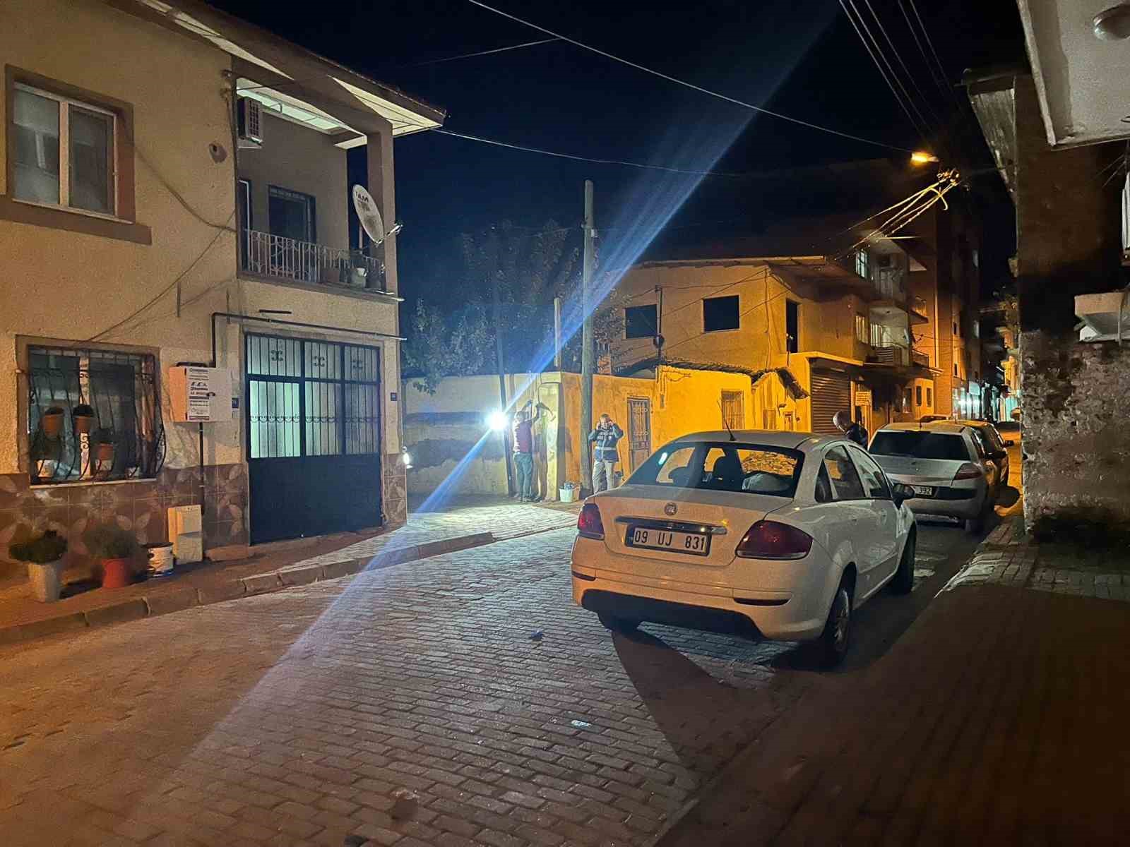 İncirliova’da alacak verecek kavgası kanlı bitti: 1 yaralı