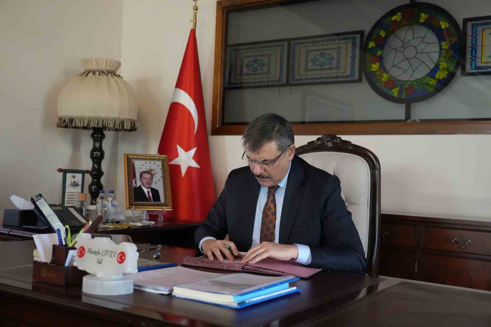Vali Mustafa Çiftçi’nin 
