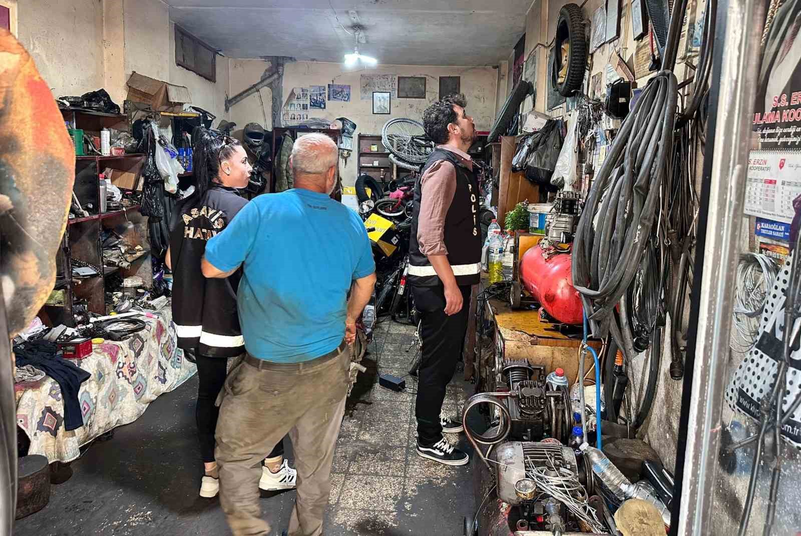 İskenderun’da motosiklet tamircileri denetlendi