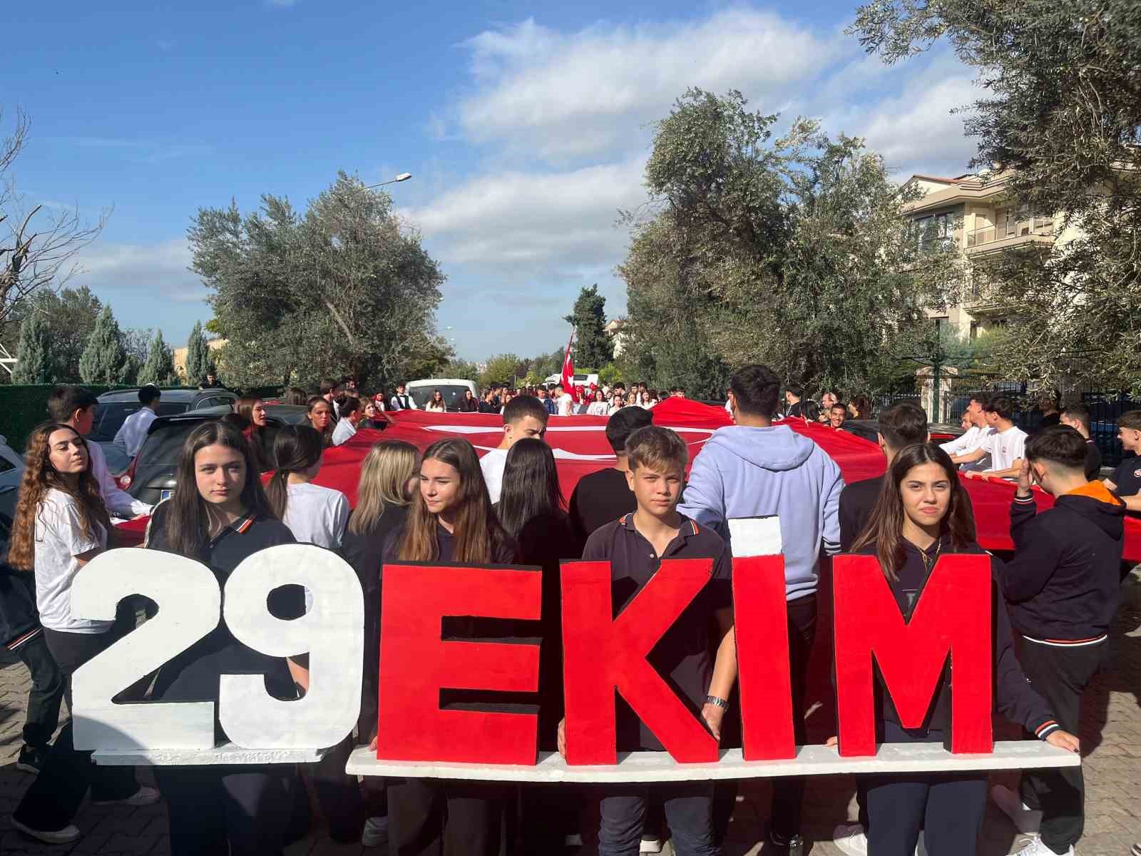 Radikal Eğitim Kurumları’nda Cumhuriyet Bayramı coşkusu