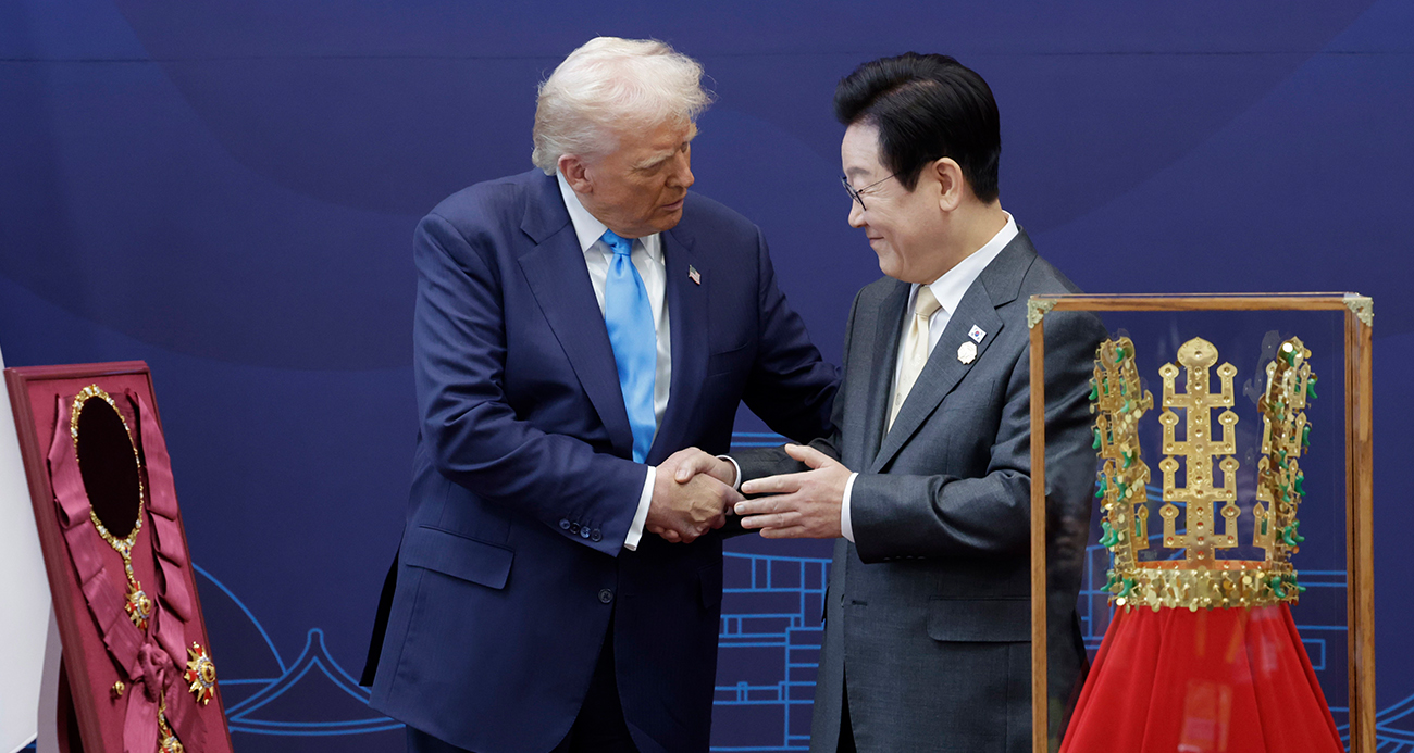 Trump'a Güney Kore'de en yüksek devlet onuru 