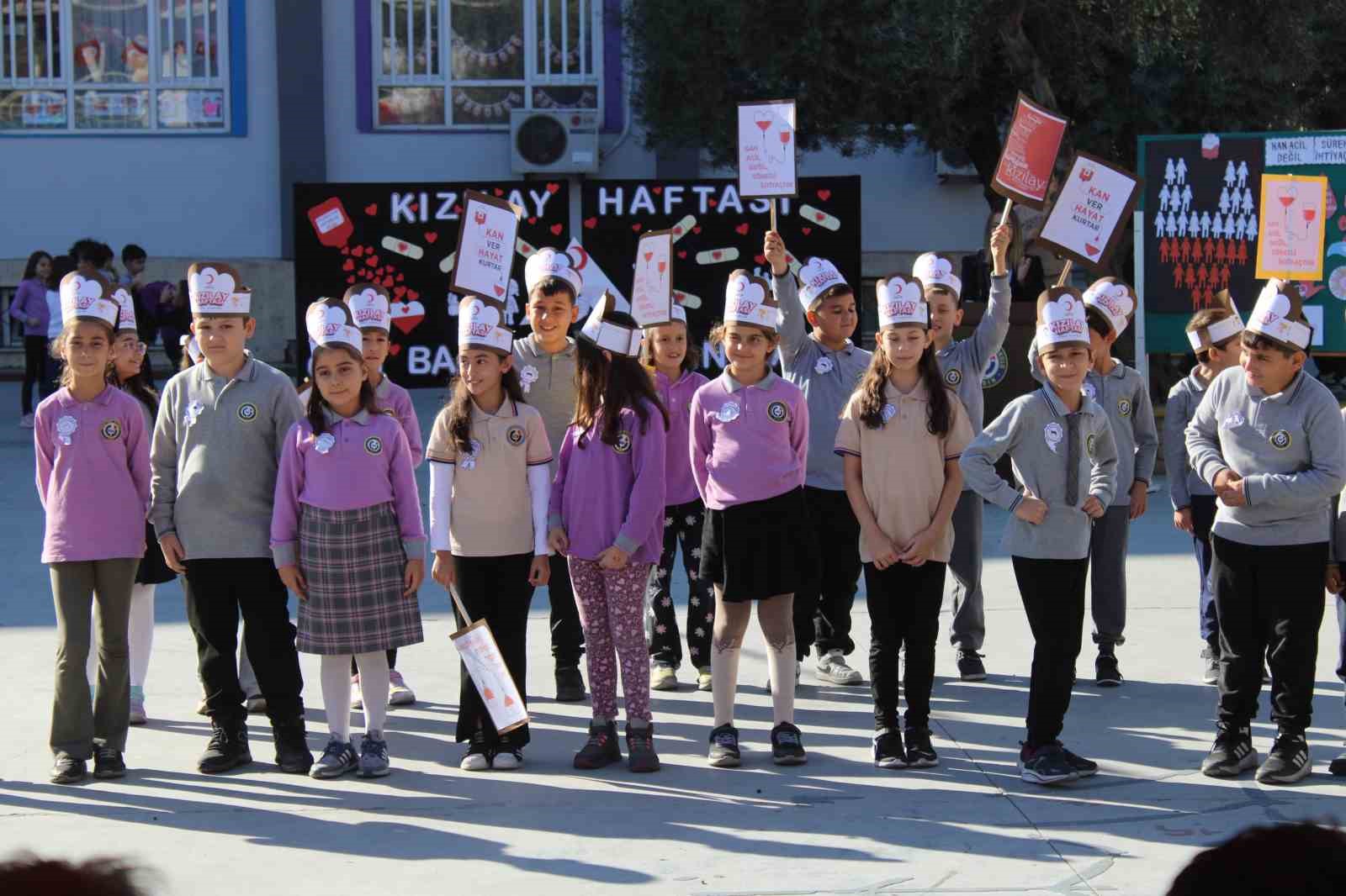 Minikler kan bağışına dikkat çekti