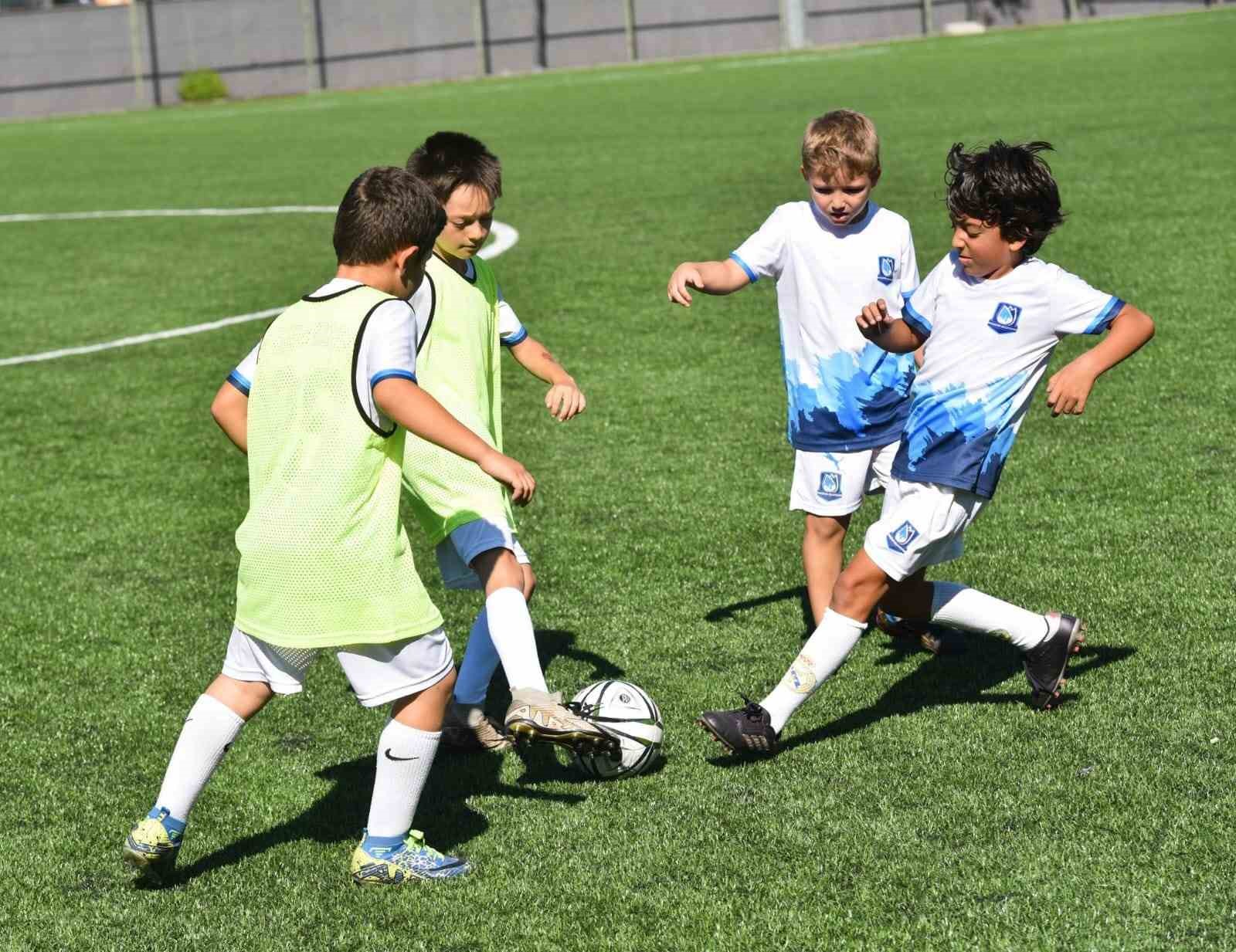 Geleceğin yıldızları Yunusemre’de seçilecek