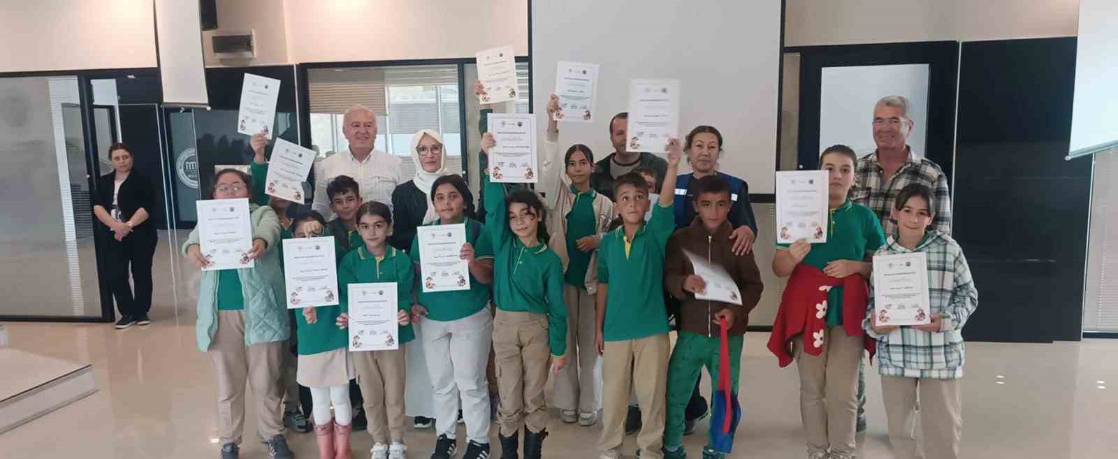 Minik tadımcılara zeytinyağı eğitimi