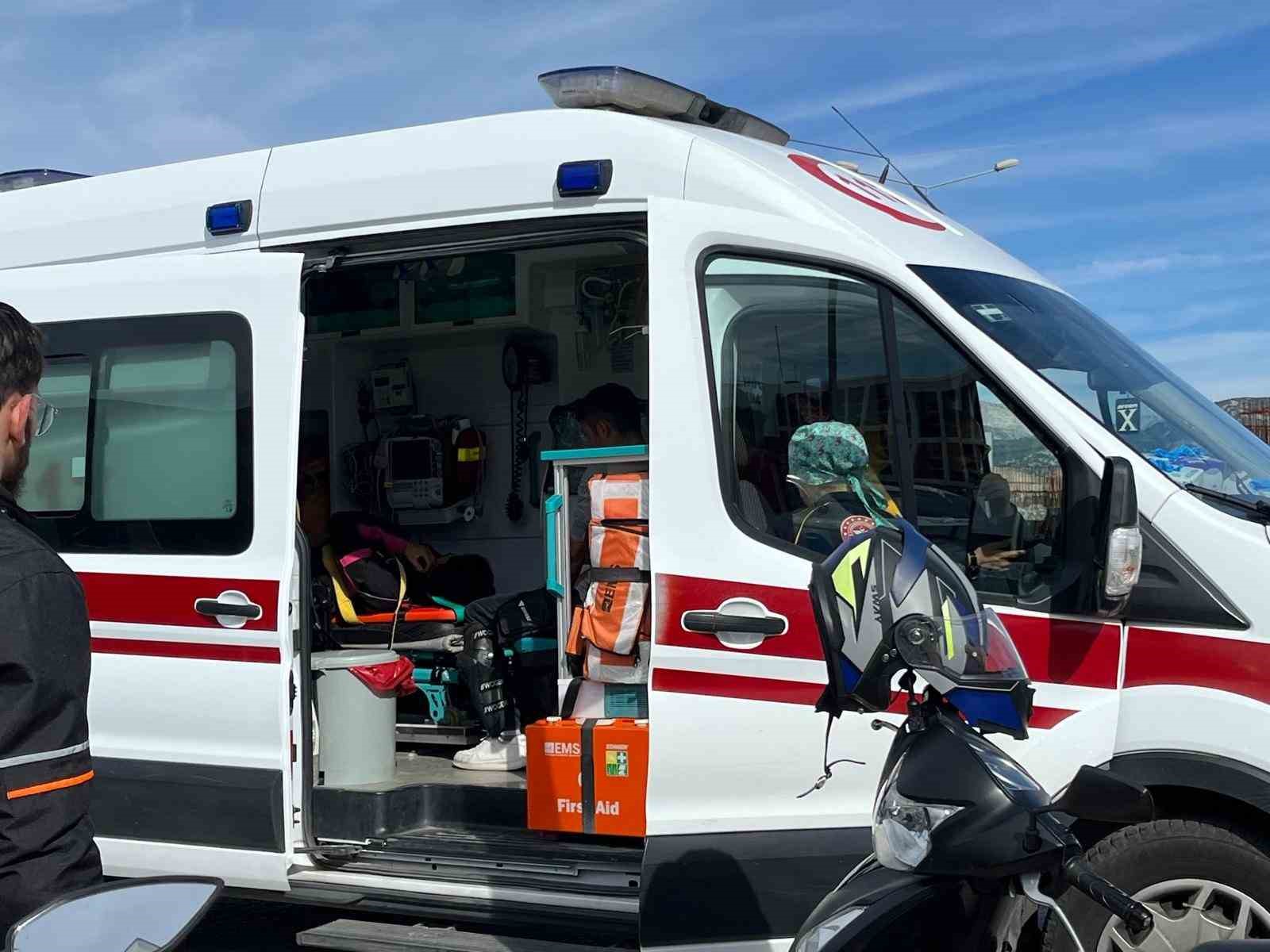 Menteşe’de motosikletliler çarpıştı