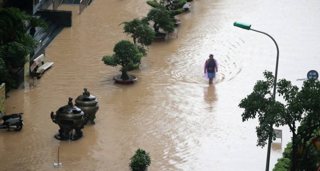 Vietnam’daki selde can kaybı 28’e yükseldi