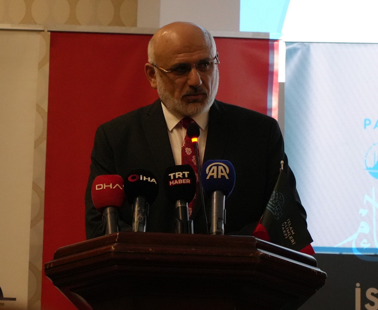 Diyanet İşleri Başkan Yardımcısı Şahin: 