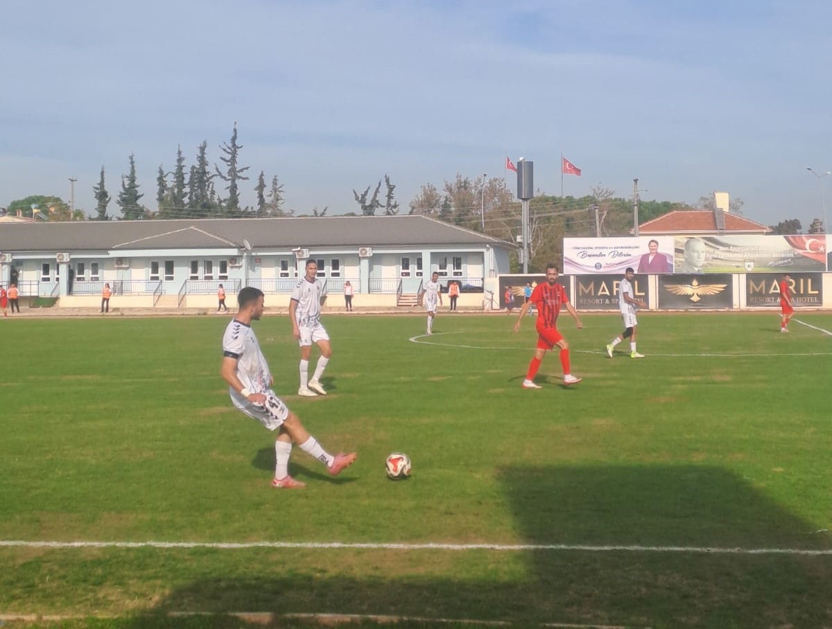 TFF 3. Lig: Söke 1970 Spor: 2 - Denizli İdmanyurdu: 3