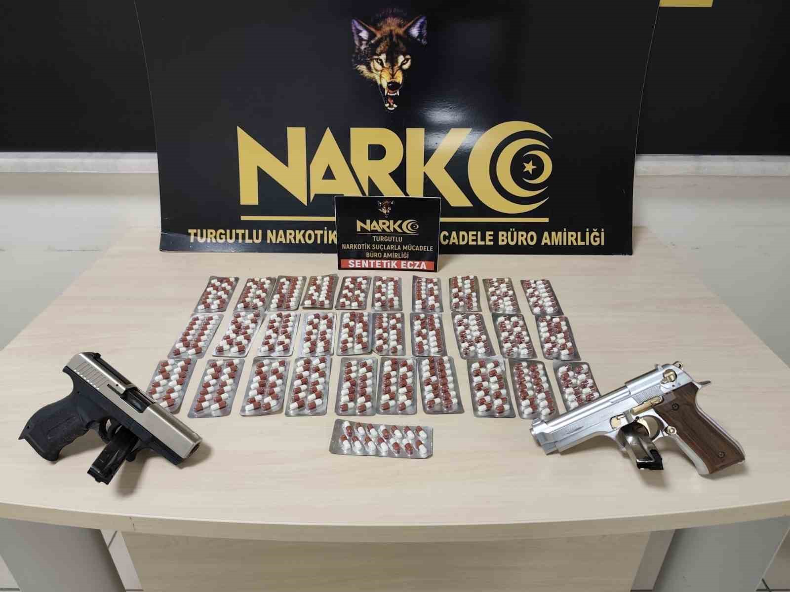 Manisa’da zehir tacirlerine nefes aldırılmadı