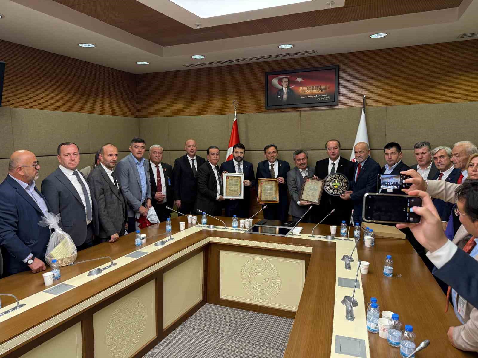 Yenicelilerden Meclis’te birlik ve beraberlik buluşması