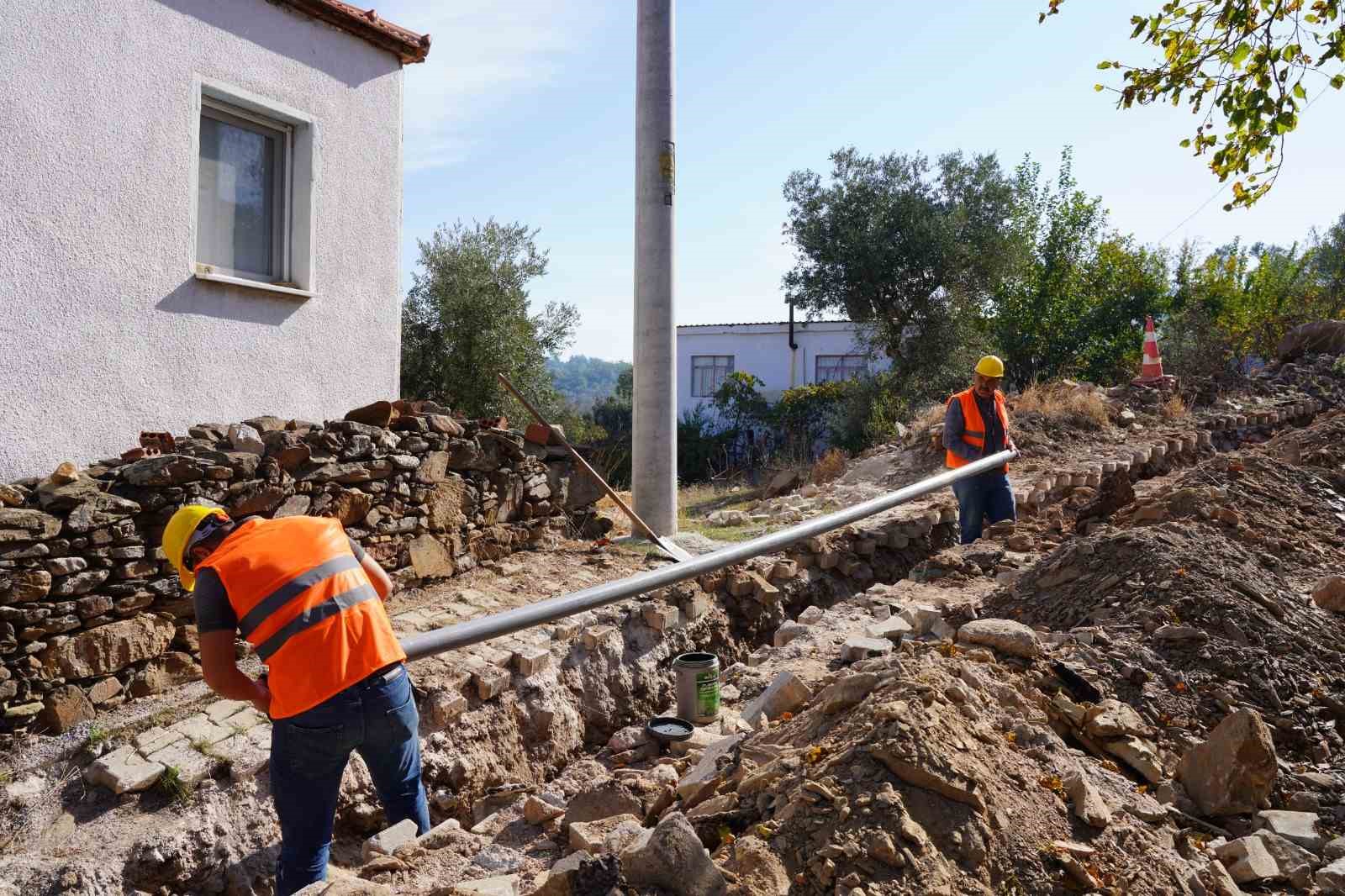 Milas’ta 40 yıllık içme suyu hattı yenileniyor