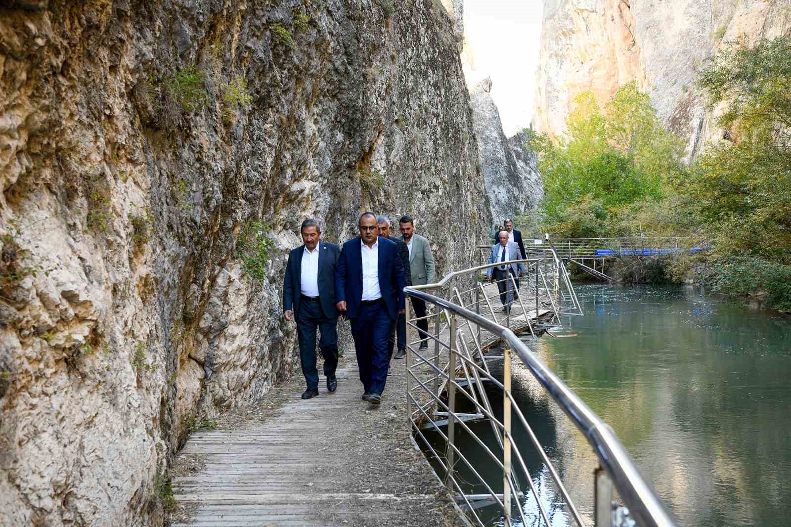 Darende’nin su sorununa kalıcı çözüm