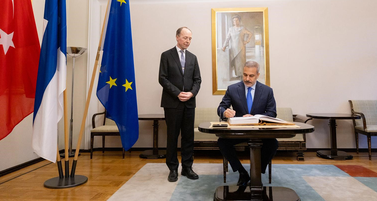 Bakan Fidan, Finlandiya Parlamento Başkanı Halla-aho ile bir araya geldi