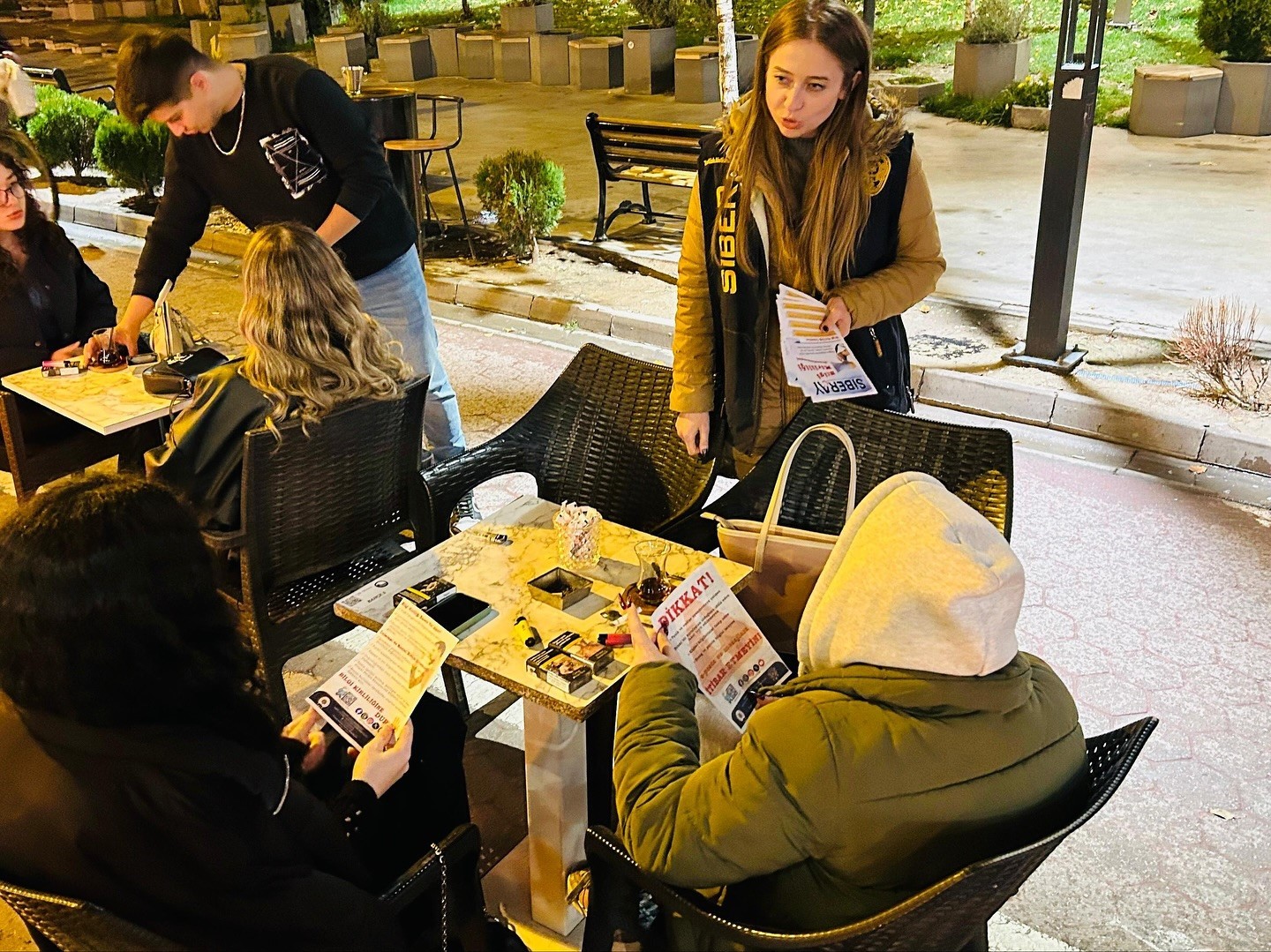 Kütahya’da vatandaşlar siber suçlara karşı bilgilendirildi