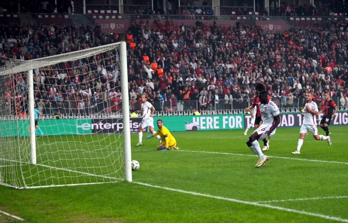 UEFA Konferans Ligi: Samsunspor: 1 - Hamrun: 0 (İlk yarı)