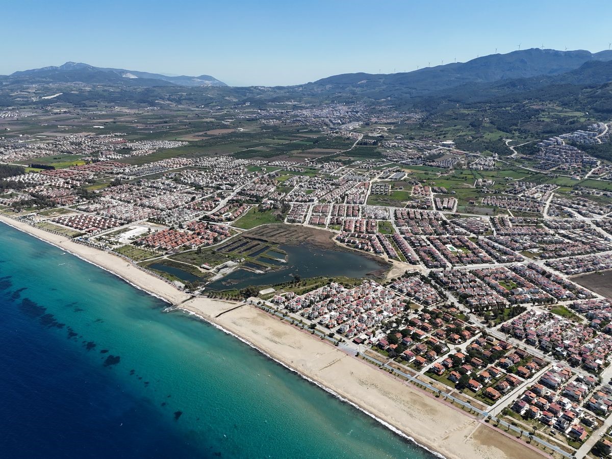 Doğaseverler Kuşadası ’Kocagöl’e dikkat çekti