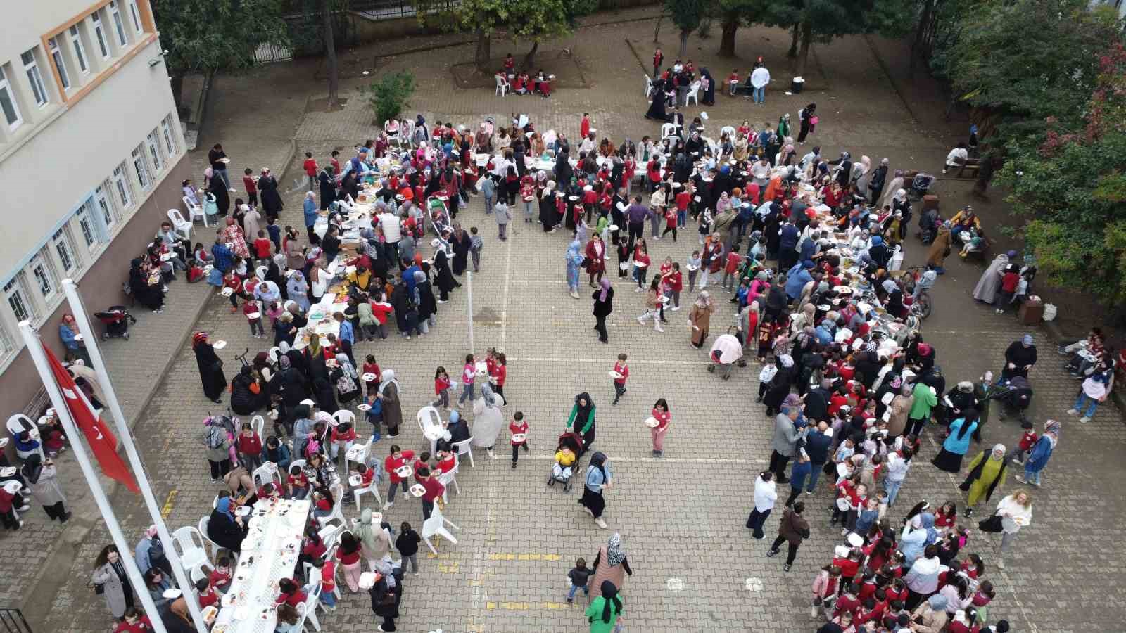 Ordu’da ilkokul öğrencilerinden Gazze’ye yardım eli