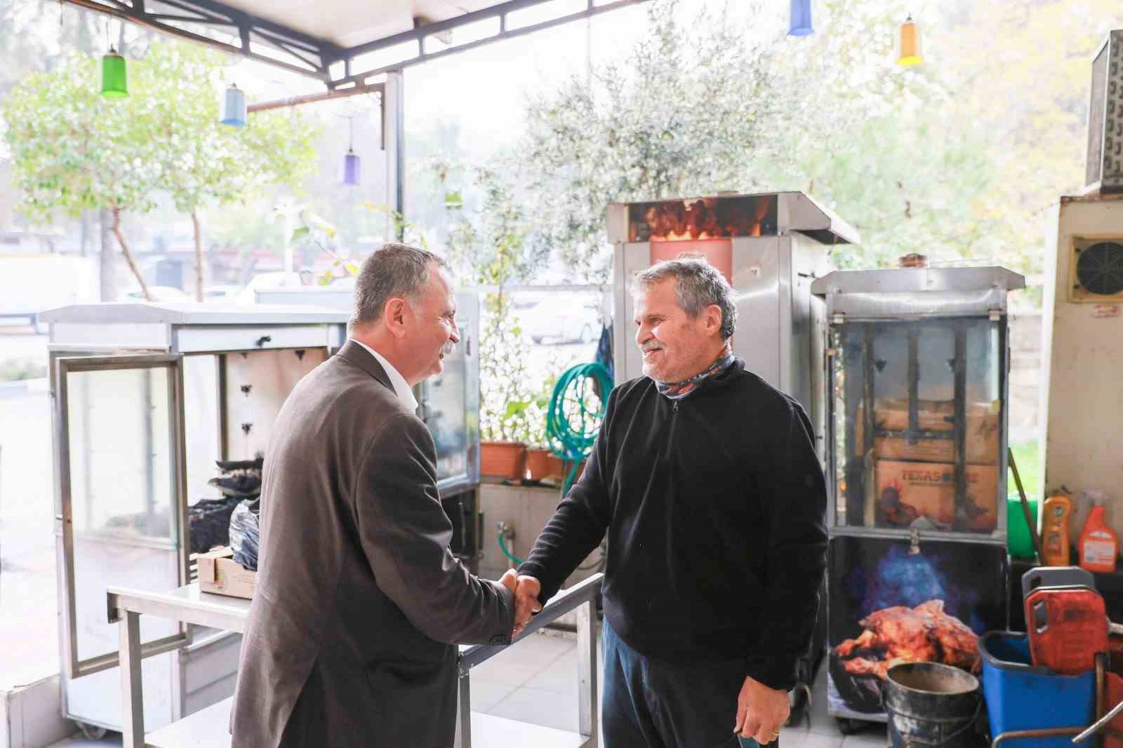 Başkan Balaban, esnafın taleplerini yerinde dinledi