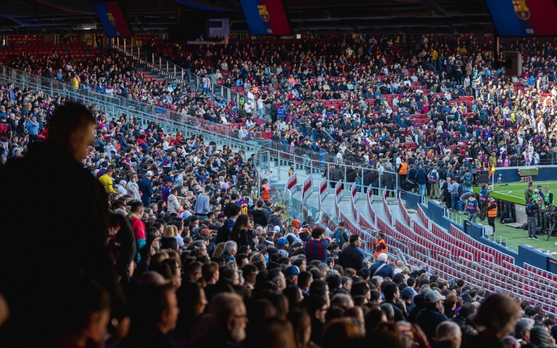 Barcelona yuvasına döndü