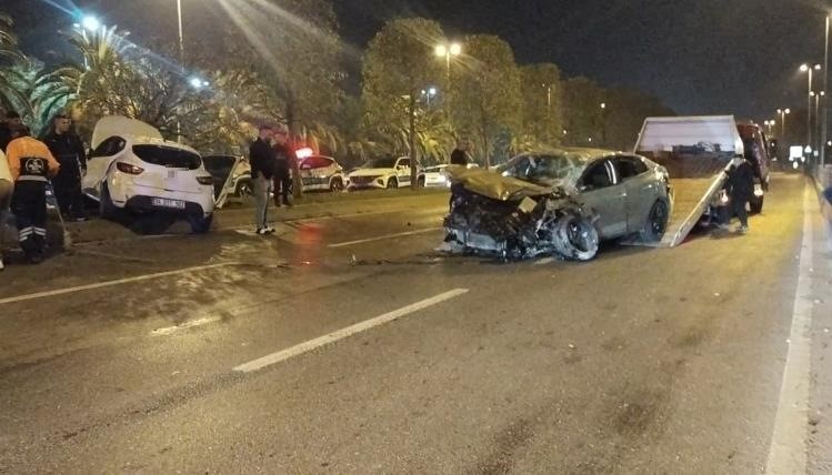 Kartal’da trafik kazası : 5 yaralı