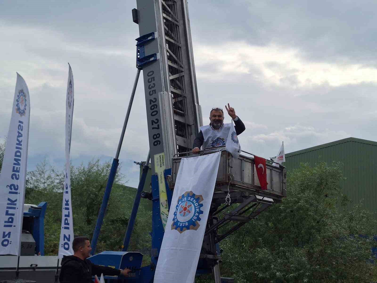 Öz İplik-İş Sendikası eylemlerine Karesi Tekstil’den engelleme