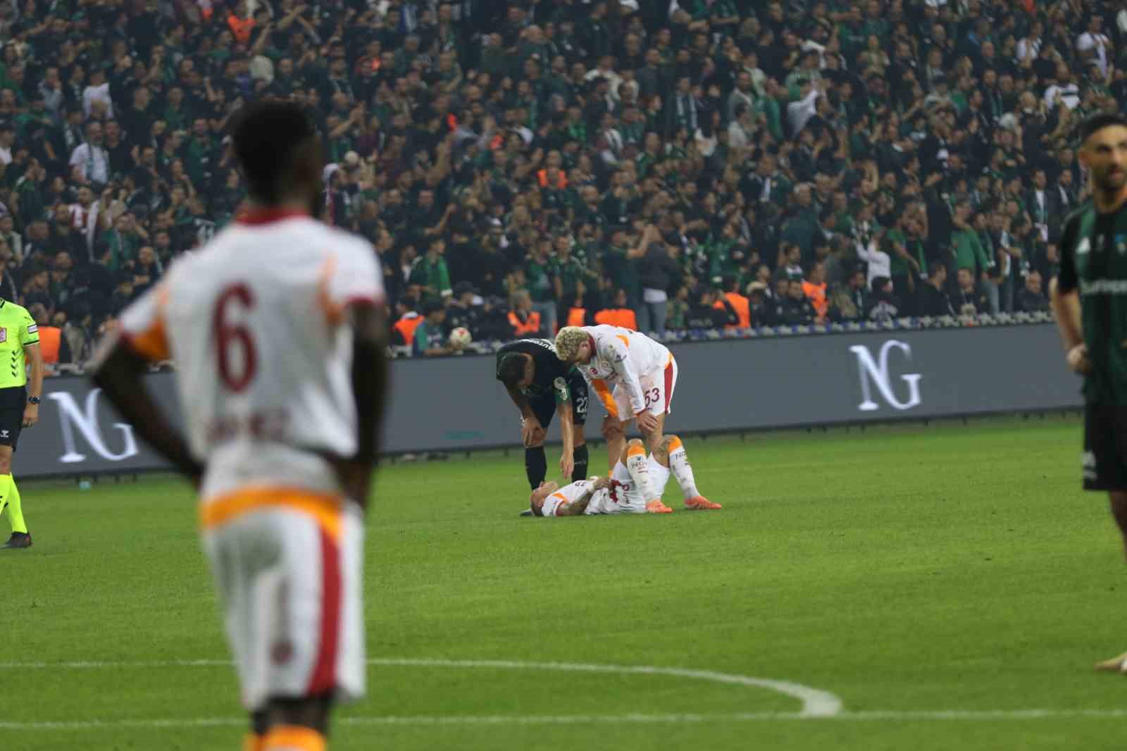 Lucas Torreira sakatlandı