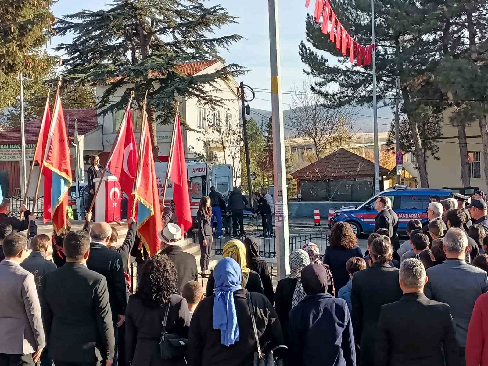 Törende fenalaşan Kıbrıs Gazisi hastaneye kaldırıldı