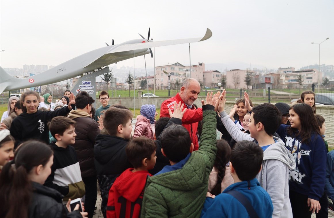 Özel öğrenciler Canik’te bilimle tanıştı