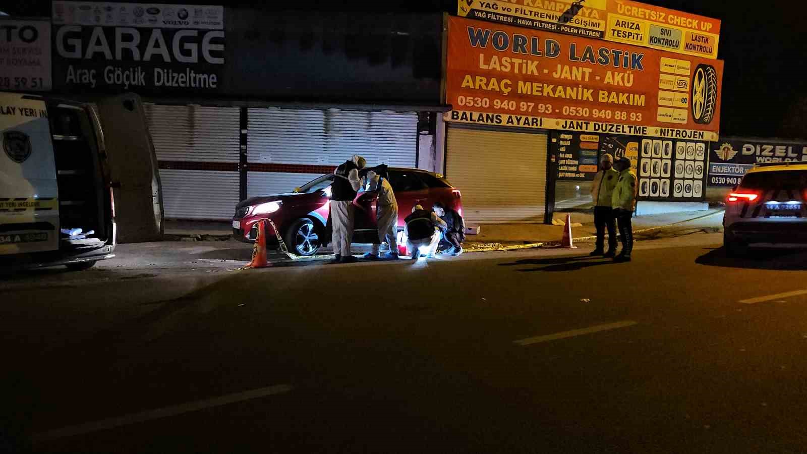 Büyükçekmece’de bir şahıs beraber seyahat ettiği arkadaşlarına ateş etti: 2 ölü, 1 ağır yaralı