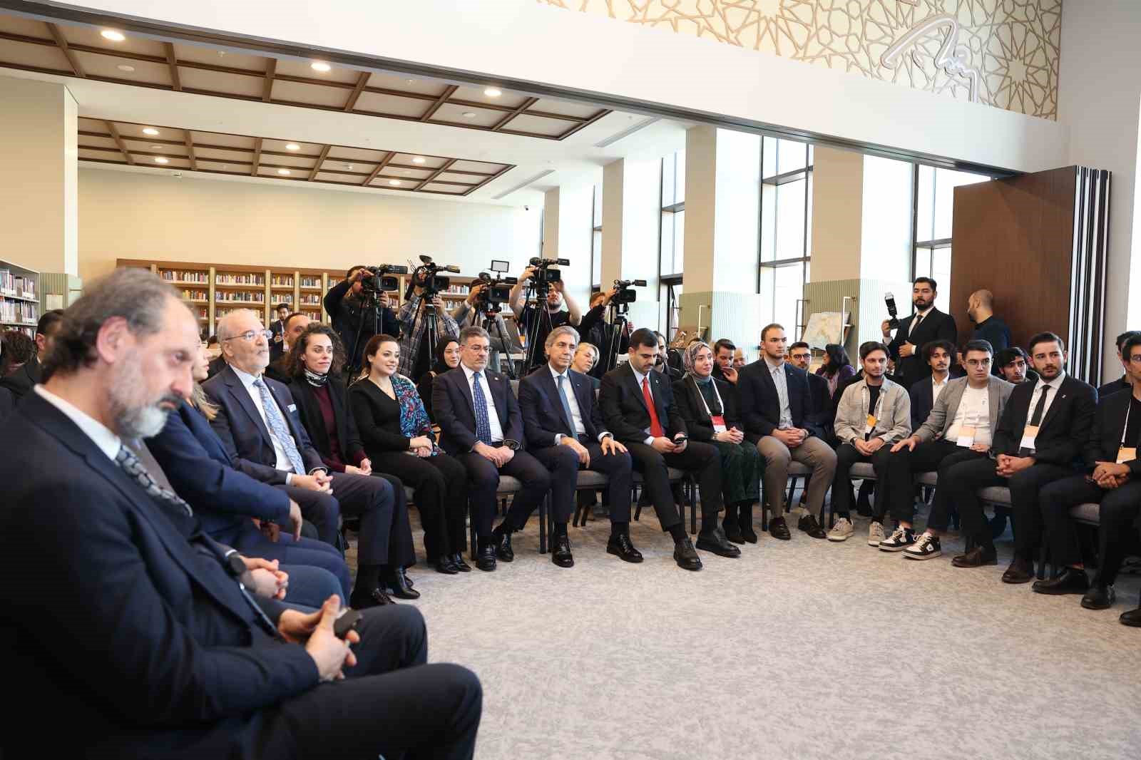 AK Parti Sözcüsü Çelik: 