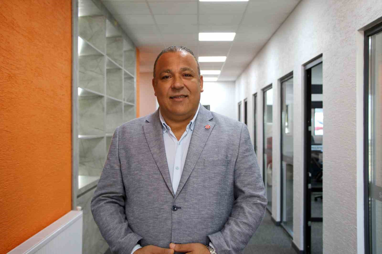 Sarı siteye karşı turuncu site: Uşaklı işadamının kurduğu Satarız.com emlak piyasasını canlandırdı