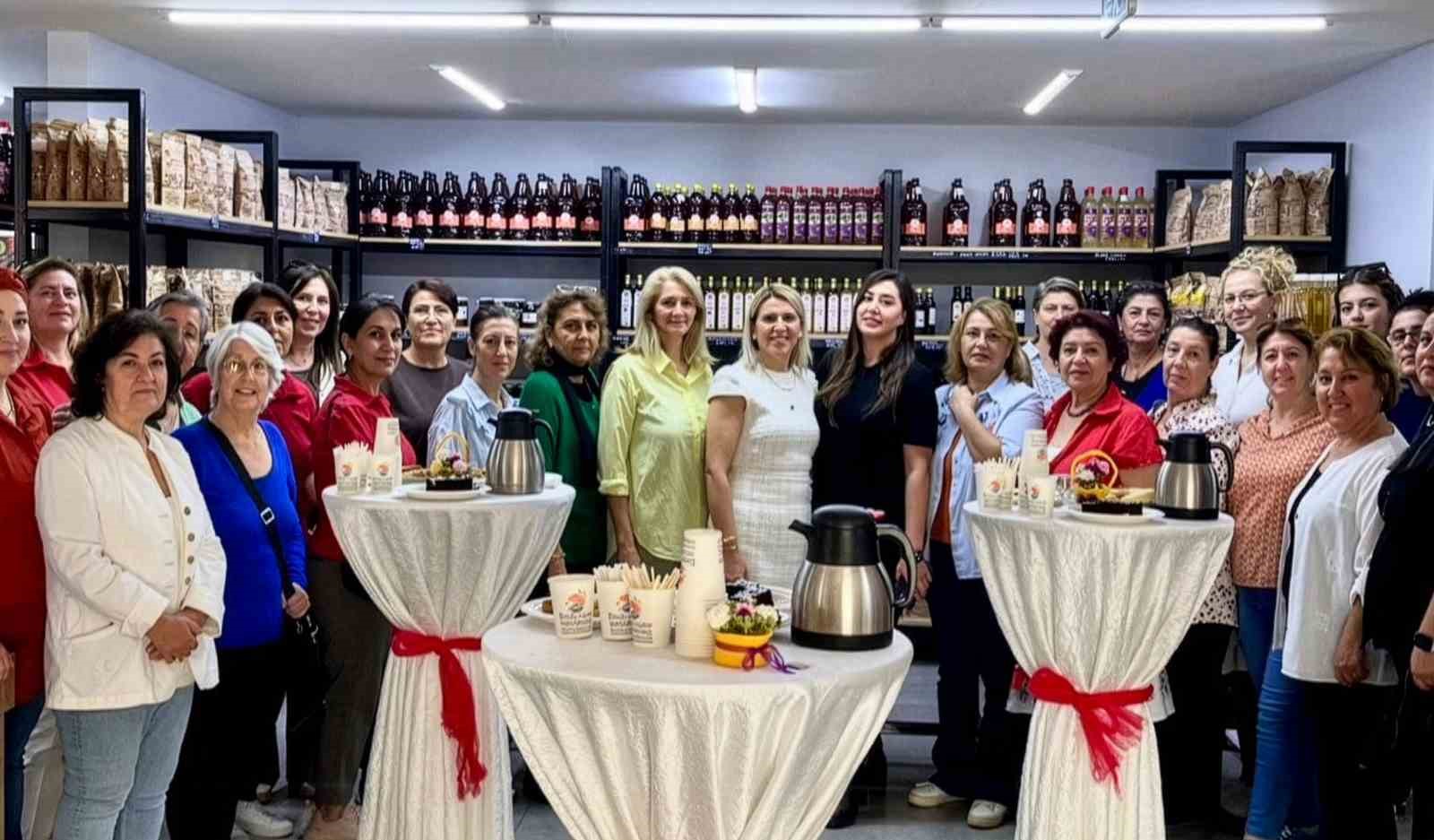 Muratpaşa’da kadın dayanışması büyüyor