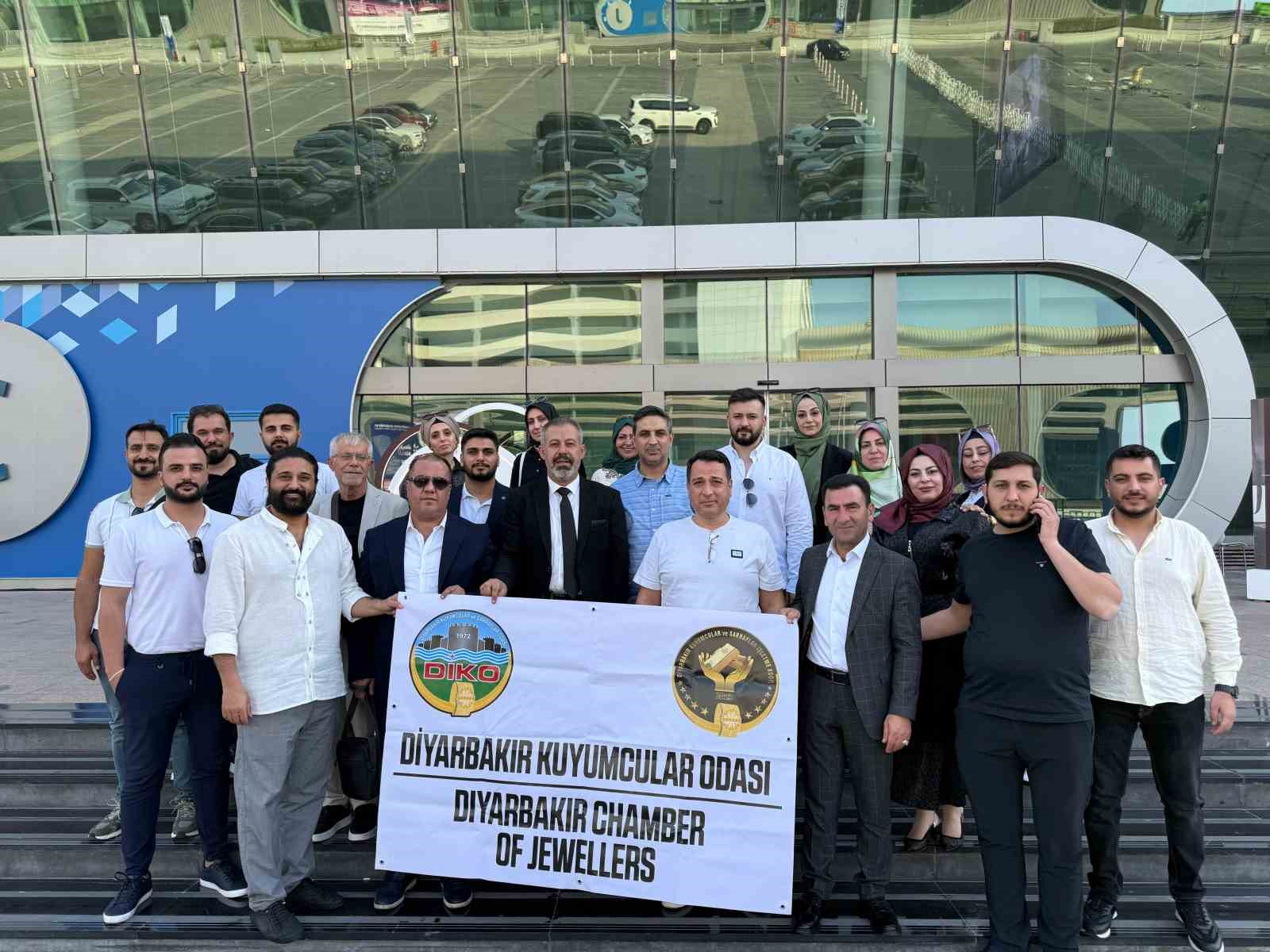 Diyarbakır Kuyumcular ve Sarraflar Odası Abu Dabi’de Mezopotamya’nın köklü altın işleme kültürünü tanıttı