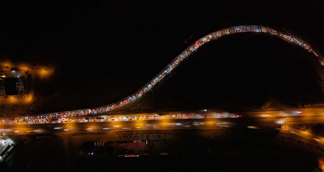 Ara tatil bitti, tatilcilerin dönüş yolculuğu başladı: 43 ilin geçiş noktasında trafik yoğunluğu arttı