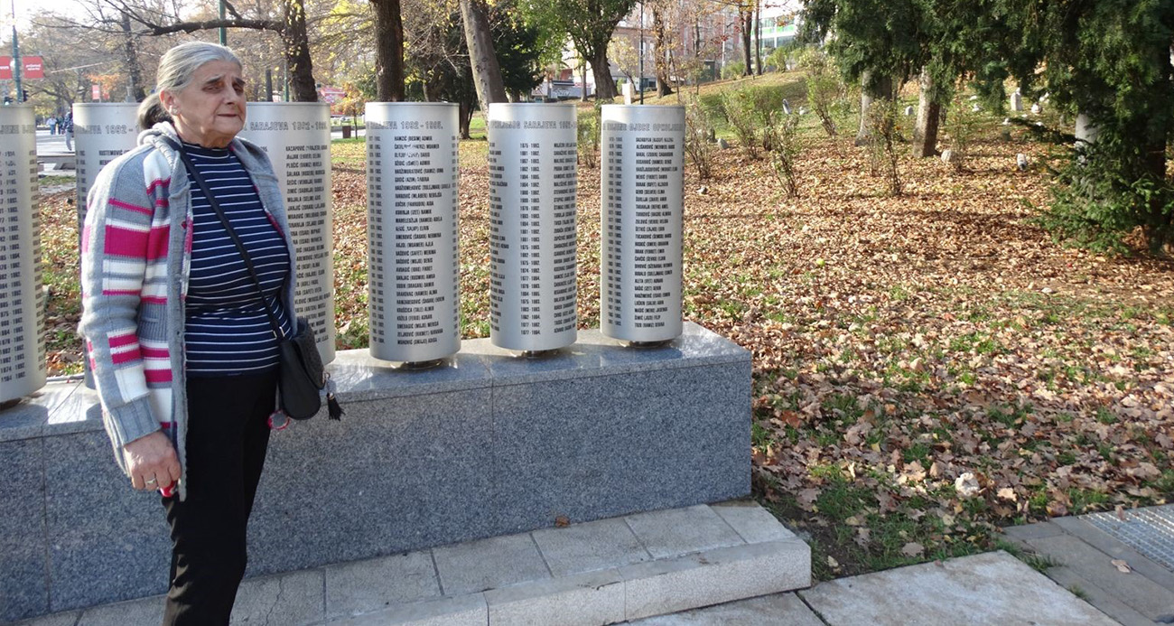 Saraybosnalı anne, keskin nişancılık yapan yabancılara tepki gösterdi!