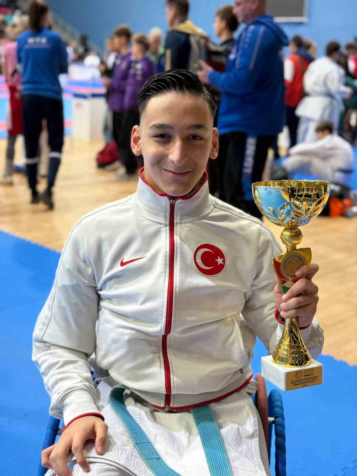 Ödemiş, Hungarian Open Grand Prix’de şampiyon oldu