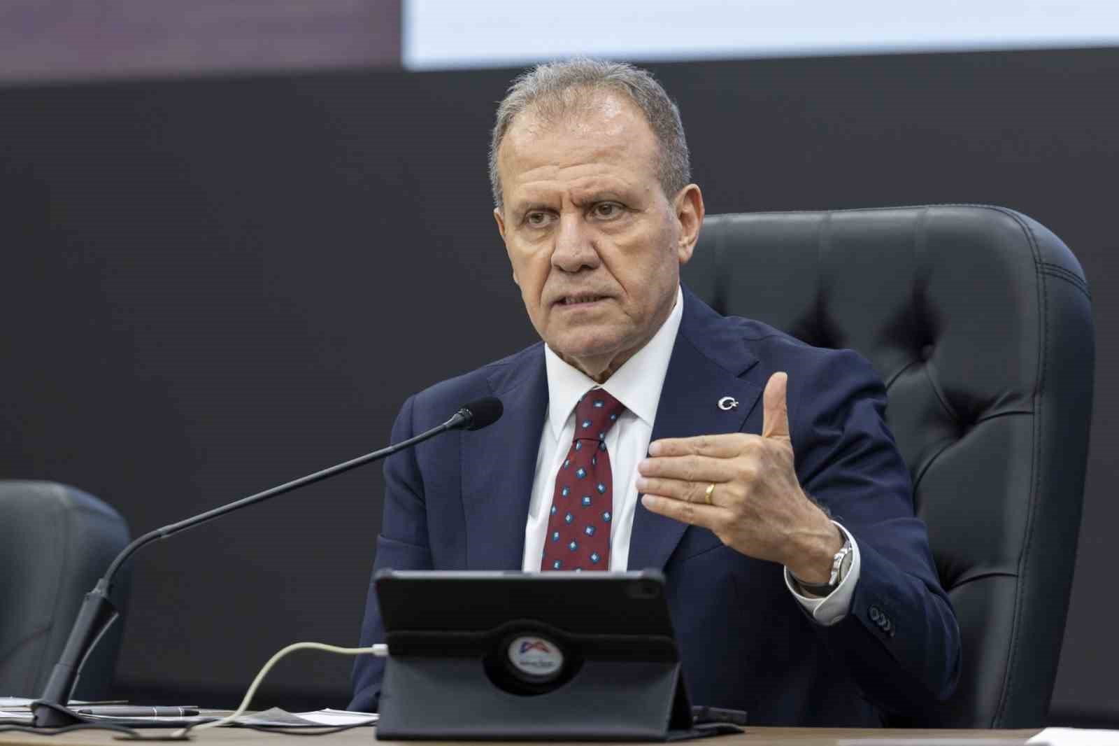 secer-den-plastik-isletmeleri-mesaji-halk-sagligi-bizim-icin-her-seyden-onemli